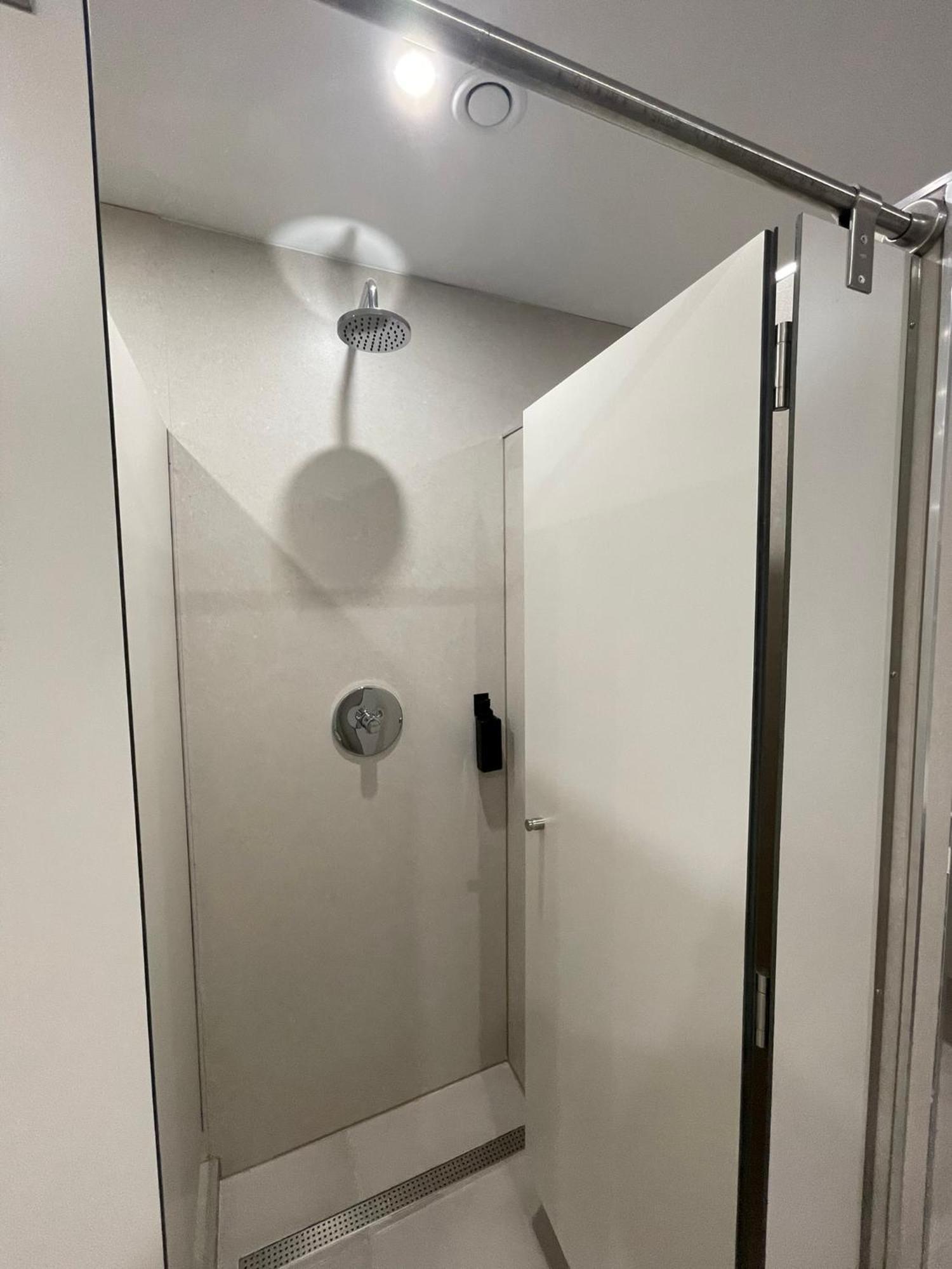 Capsulehotel Urban Cube *